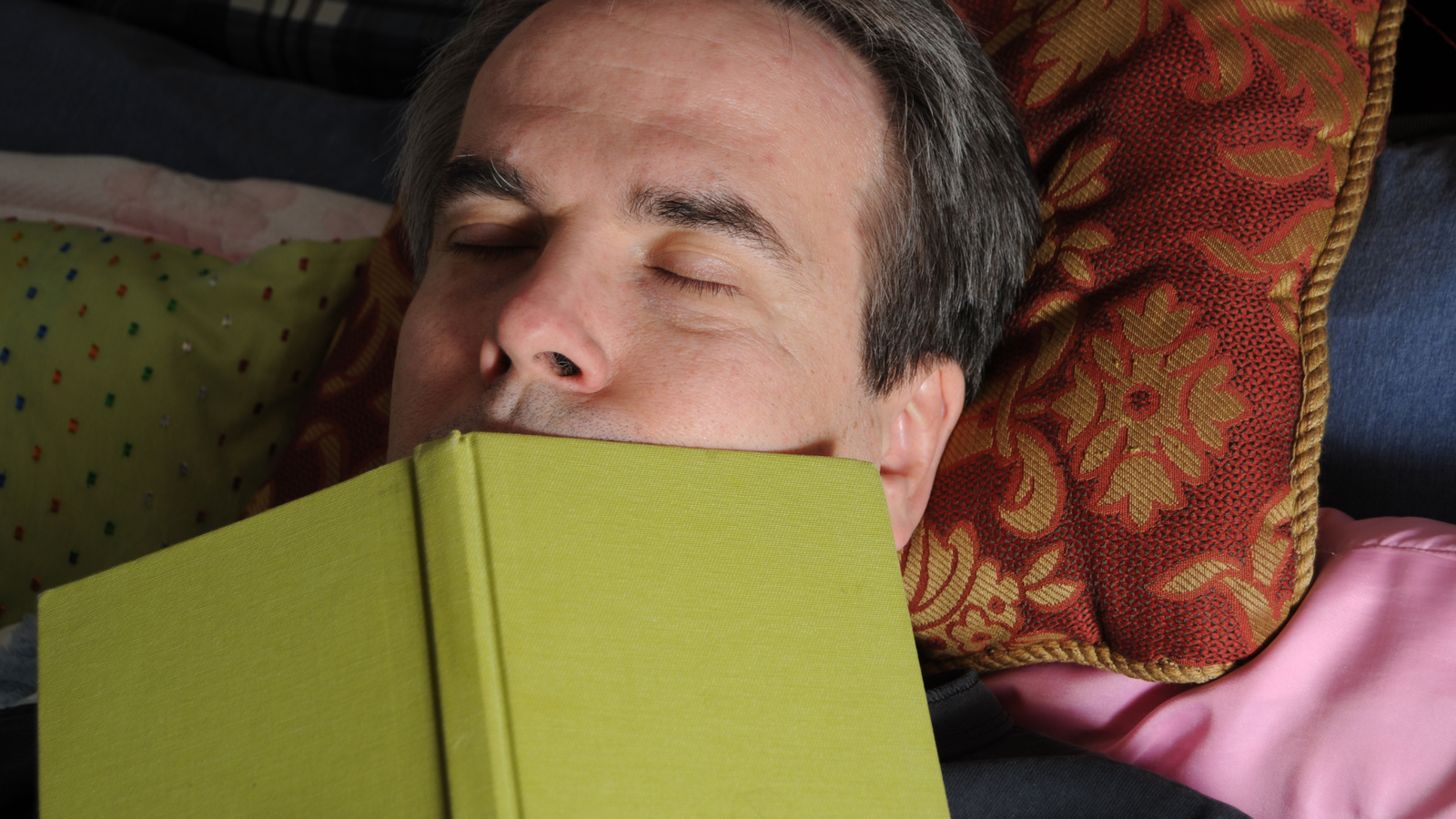 Ý nghĩa tổng quan của giấc mơ thấy quyển vở