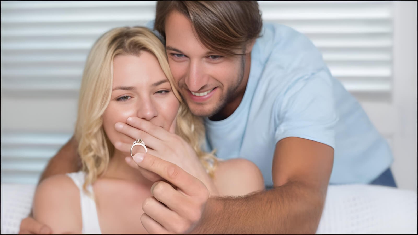 Mơ thấy người yêu tặng nhẫn đánh con gì?