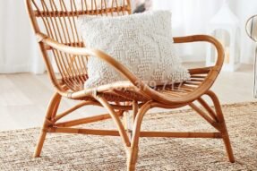 Mơ Thấy Cái Ghế Là Tốt Hay Xấu? Thông Điệp Ẩn Chứa Sau Giấc Mơ