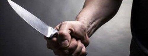 Mơ thấy bị đánh bằng dao báo điềm gì về tương lai gần?