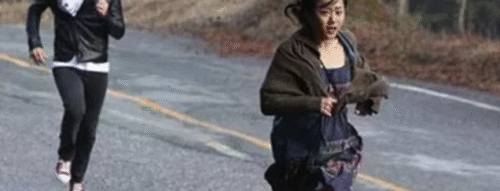 Mơ Thấy Bị Đuổi Đánh – Giải Mã Điềm Báo Và Con Số May Mắn