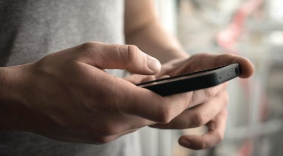 Thể hiện sự bất lực và nghi ngờ.