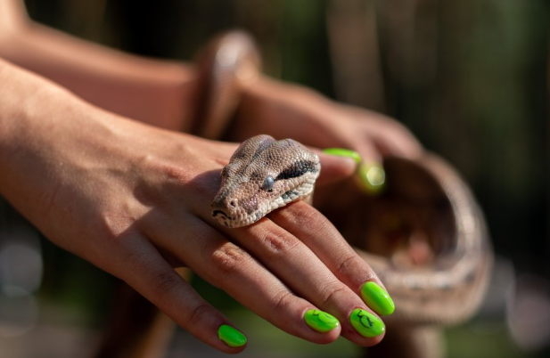 Thể hiện sự sợ hãi và bất ngờ