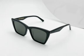 Bật Mí Ý Nghĩa Khi Bạn Mơ Thấy Cái Kính