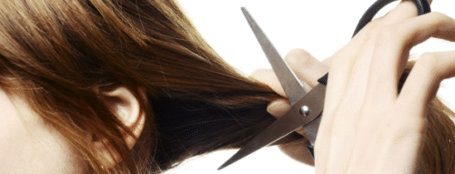 Mơ Thấy Cắt Tóc Ngắn – Điềm Báo Thay Đổi Và Con Số May Mắn Từ Giấc Mơ