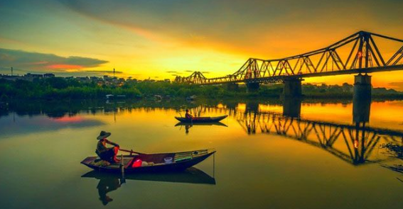 Biểu tượng của sự chuyển mình, hành trình trong giấc mơ đi đò.