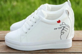 Mơ thấy đôi giày ba ta – Giải mã giấc mơ và những con số may mắn trong lô đề