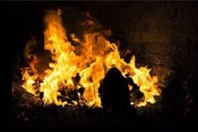 Mơ thấy lửa cháy là điềm dữ – Giải mã chi tiết khiến bạn bất ngờ