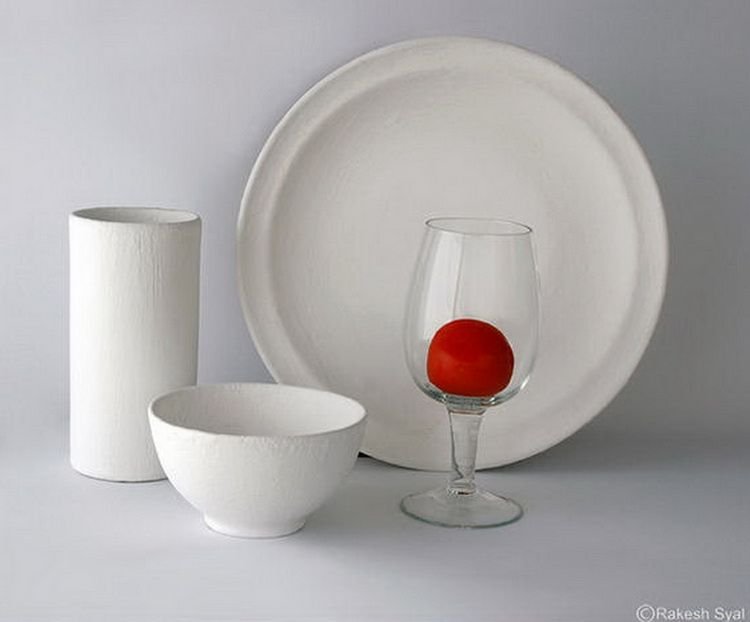 Theo phong thủy, màu trắng tượng trưng cho Kim