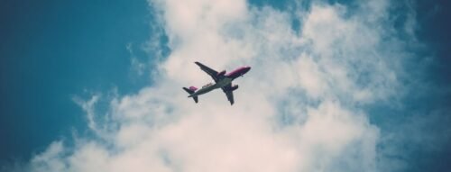 Mơ thấy máy bay báo hiệu điều gì? Chuyên gia luận giải chi tiết