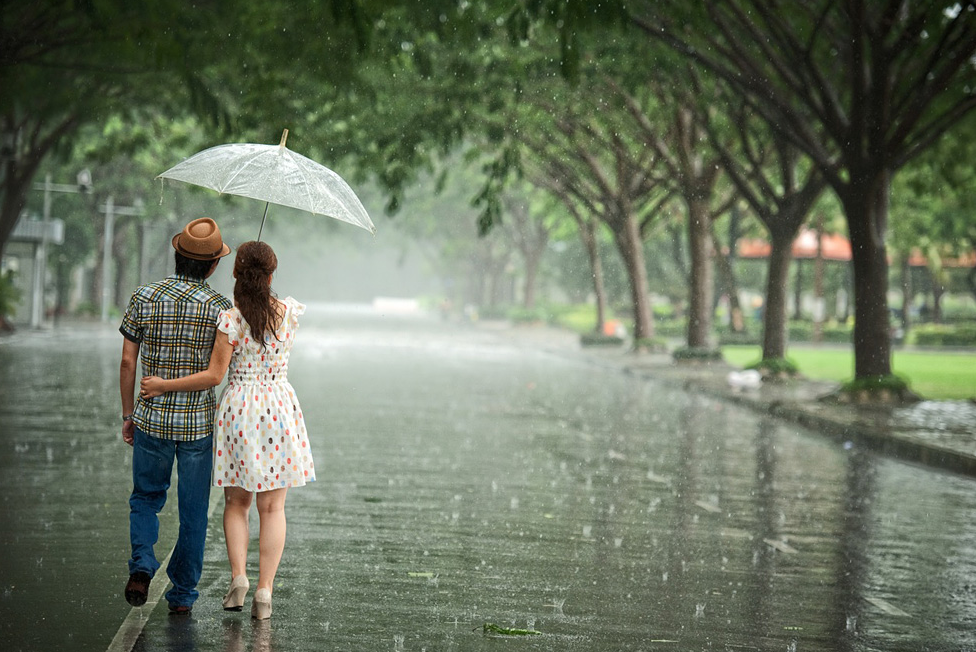 Thể hiện tình yêu giản dị nhưng ấm áp.