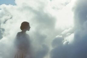 Mơ thấy người thân chết – Khám phá điềm báo, tâm linh và cách hóa giải