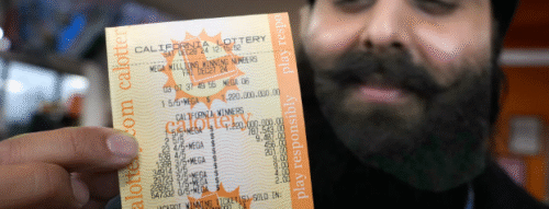 Mơ Thấy Trúng Vé Số Độc Đắc – Điềm Báo Giàu Sang Và Cơ Hội Thay Đổi Cuộc Đời