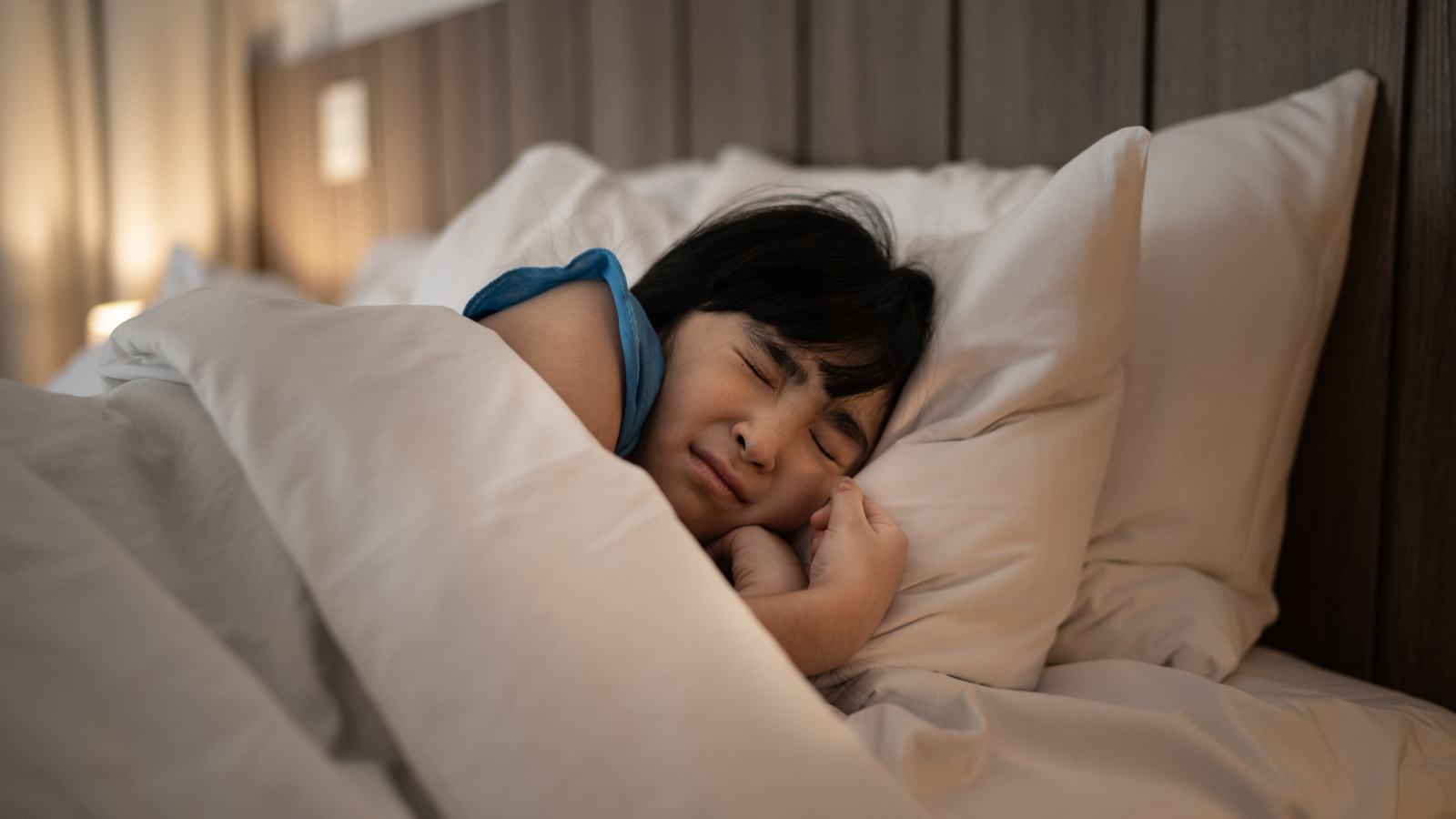 Con số may mắn khi mơ thấy than thở