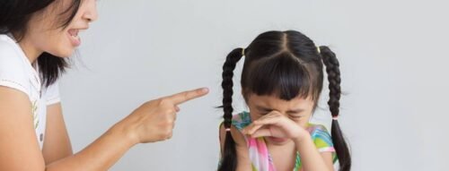 Mơ thấy bị mẹ chửi: Thông điệp sâu sắc về tình cảm và trách nhiệm