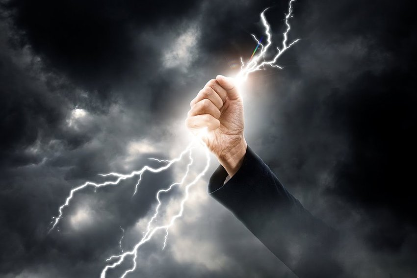 Mơ thấy bị sét đánh thể hiện thay đổi đột ngột