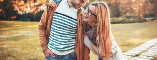 Mơ Thấy Người Yêu Nắm Tay Điềm Báo Về Tình Cảm