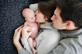 Giải mã giấc mơ thấy sinh con trai và điềm báo tốt lành